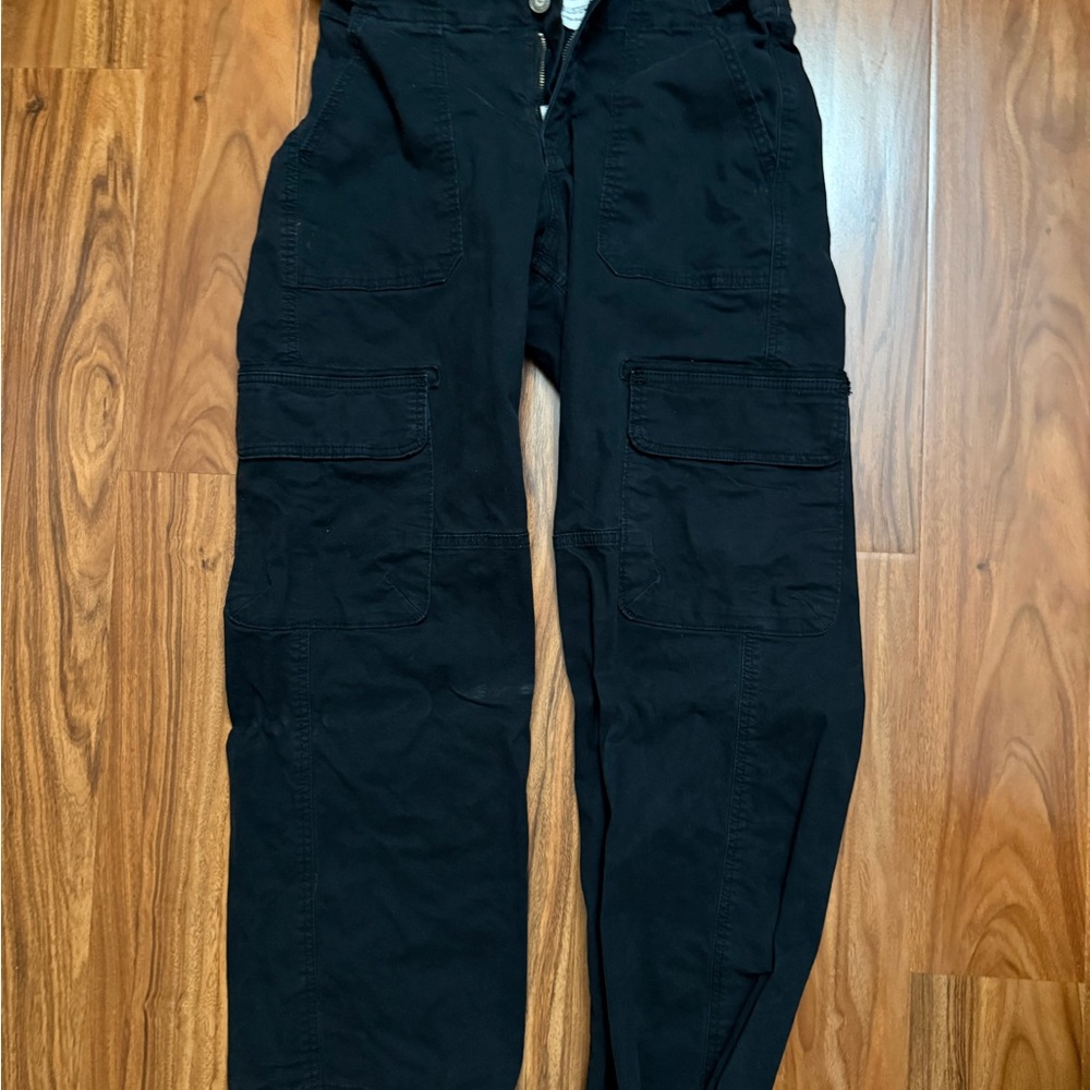 Hollister Women’s Dark Cargo Pants